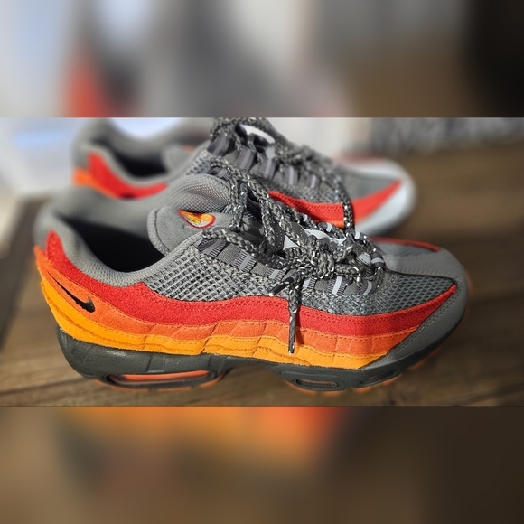 NWT Men's Nike Air Max Premium Atlanta Sneakers - Picture 3 of 8